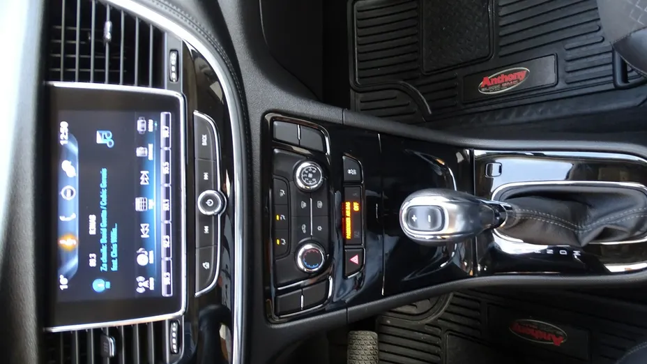 OPEL Mokka -