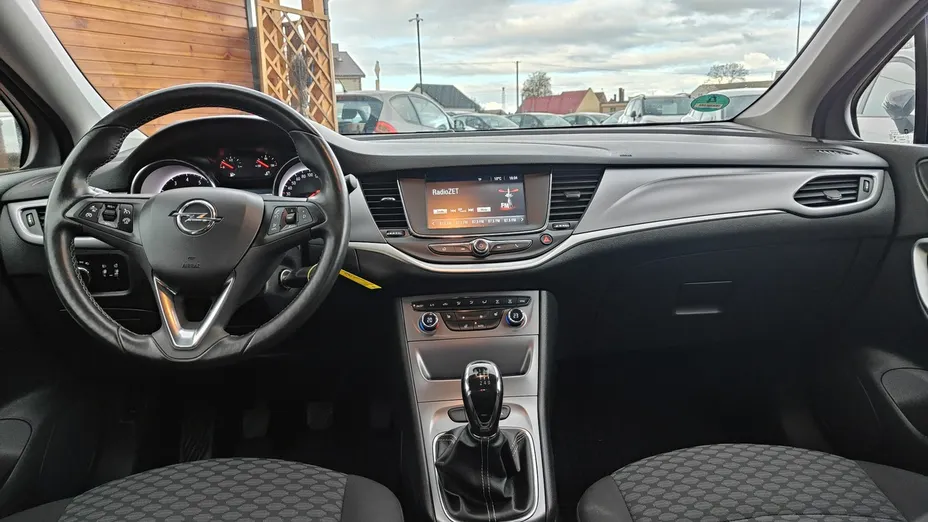 OPEL Astra -