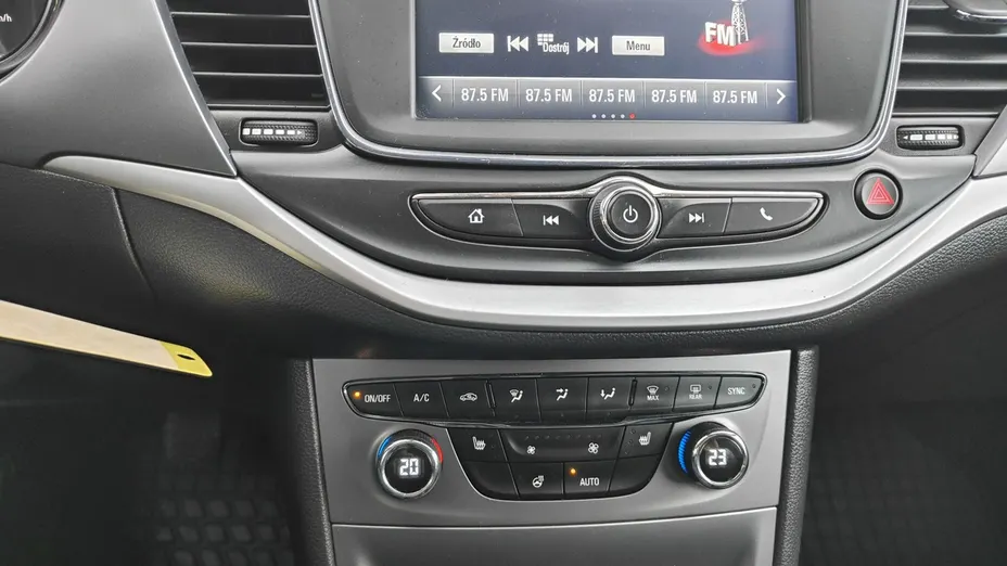 OPEL Astra -