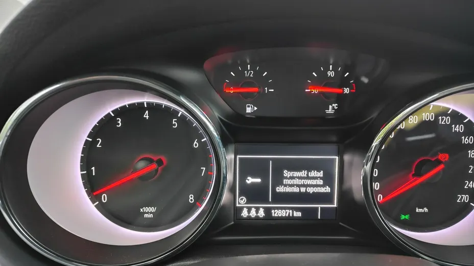 OPEL Astra -
