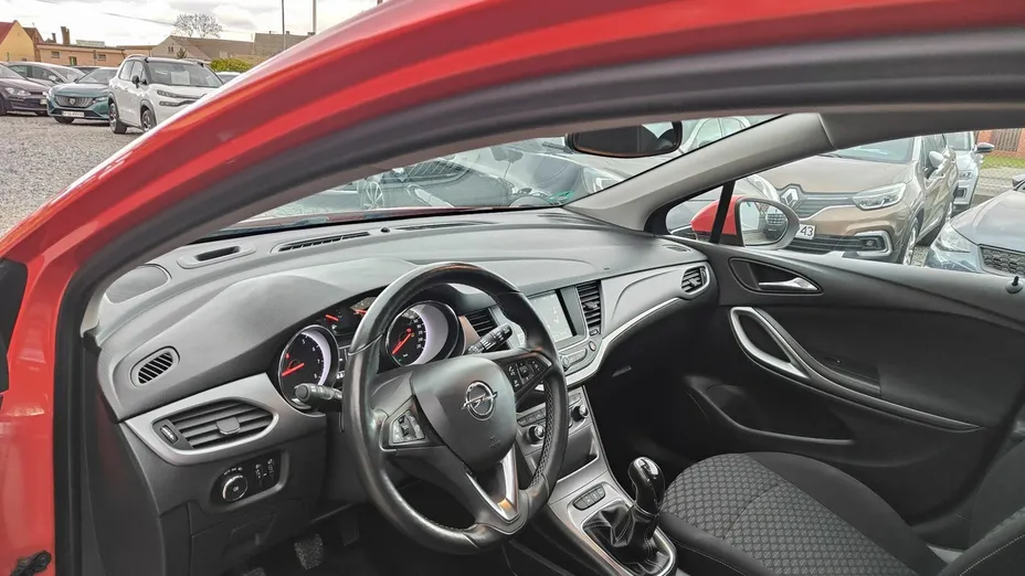 OPEL Astra -
