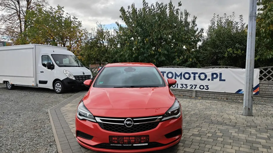 OPEL Astra -
