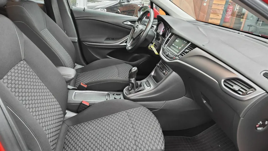 OPEL Astra -