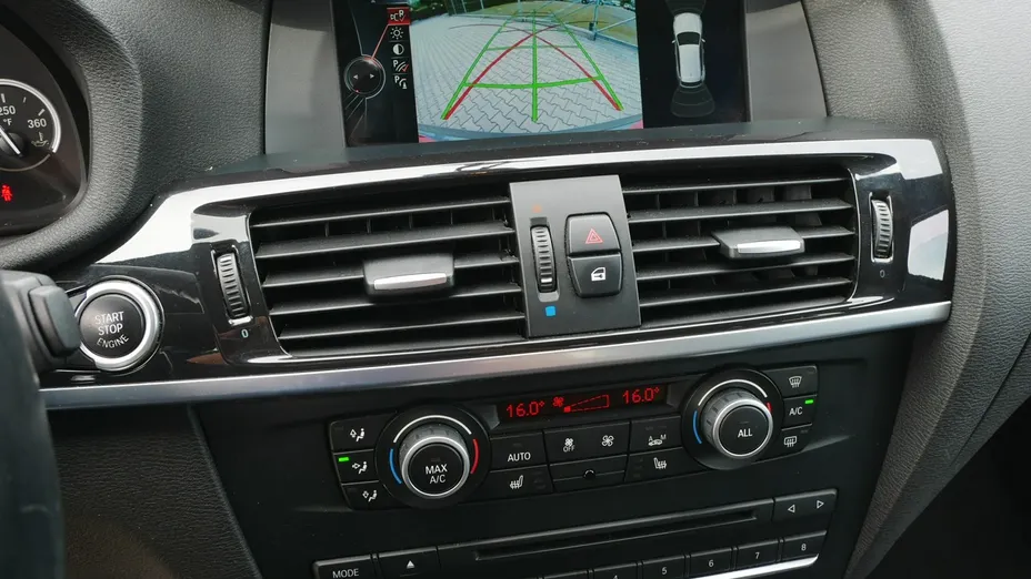 BMW X3 -