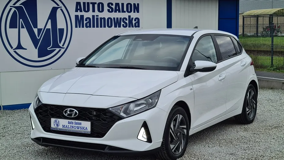 HYUNDAI i20 -