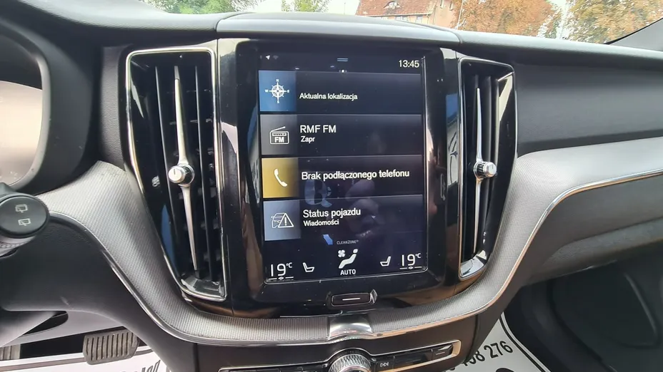VOLVO XC60 -