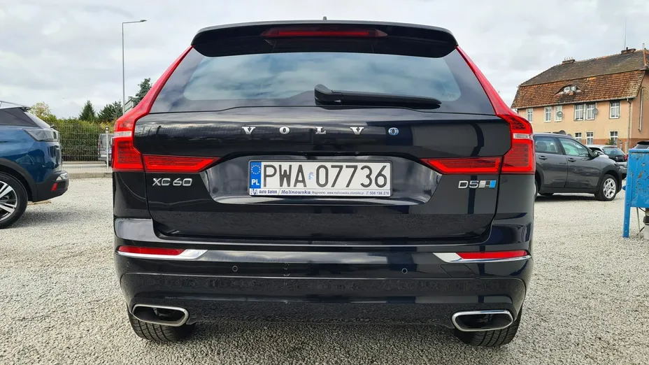 VOLVO XC60 -