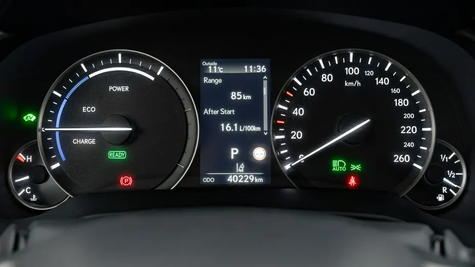 LEXUS RX -