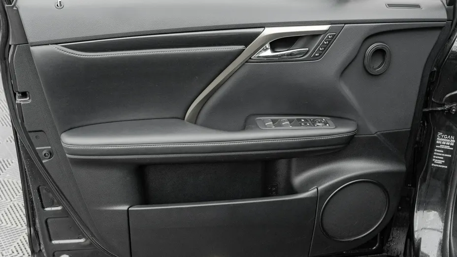 LEXUS RX -