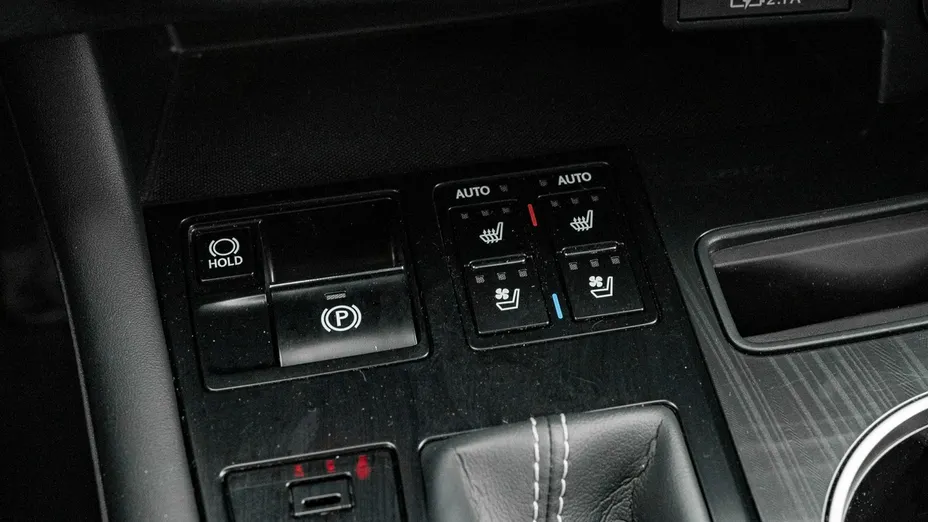 LEXUS RX -