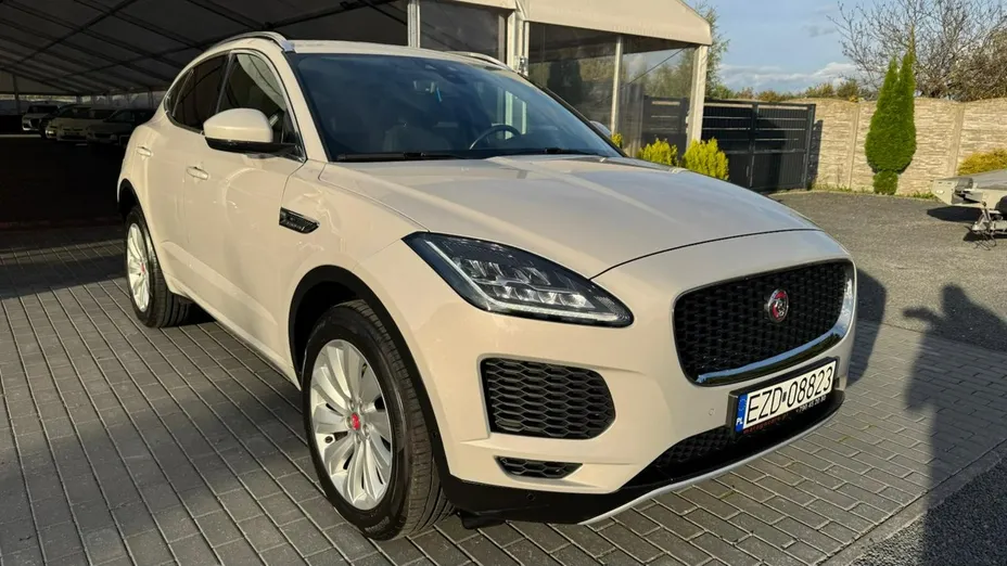 JAGUAR E-Pace -