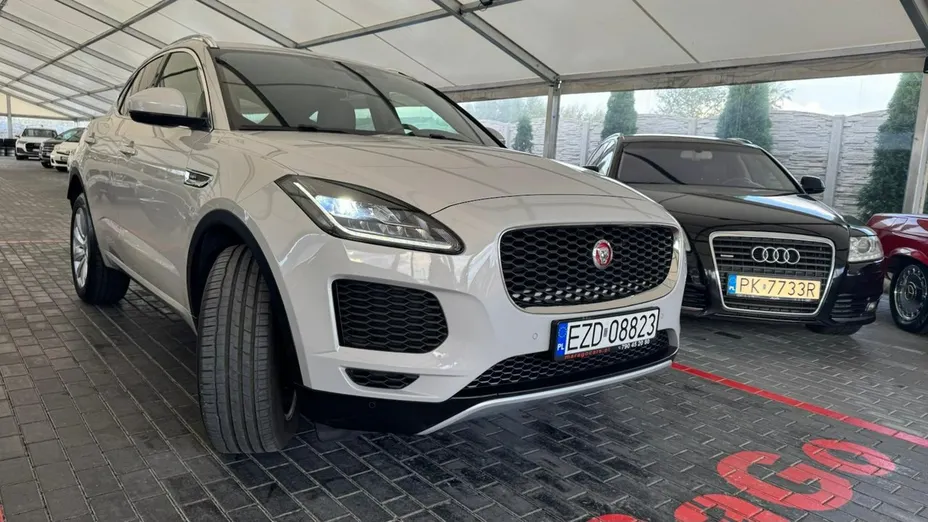 JAGUAR E-Pace -