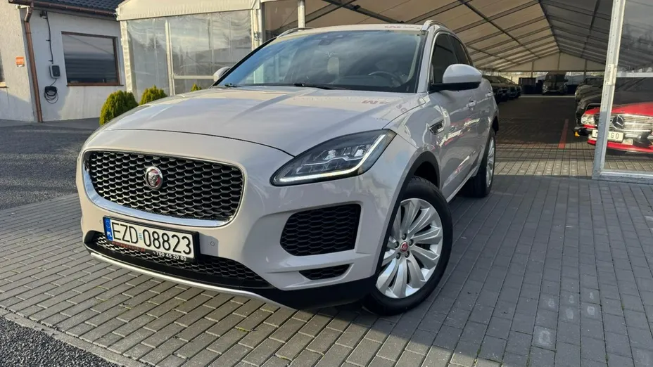 JAGUAR E-Pace -