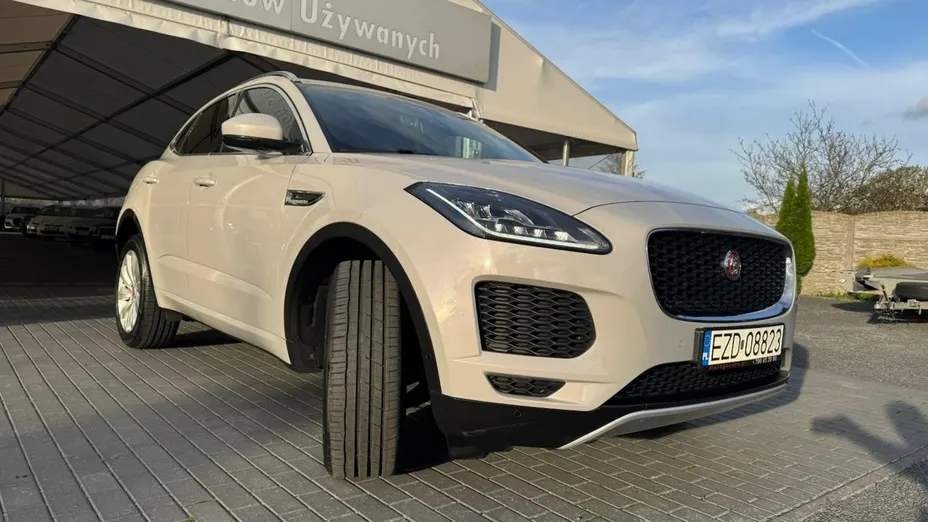 JAGUAR E-Pace -