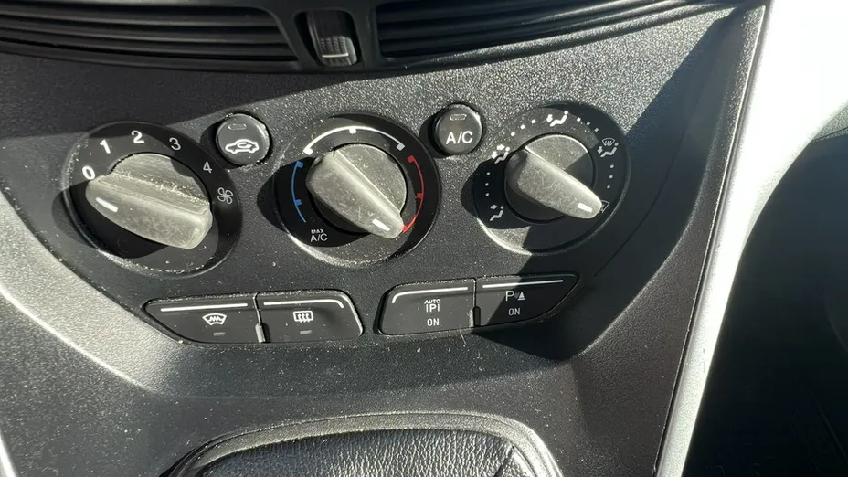 FORD C-MAX -