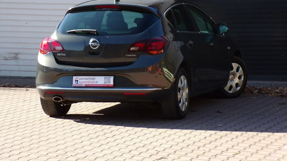 OPEL Astra -