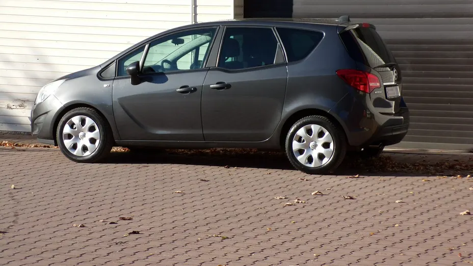 OPEL Meriva -