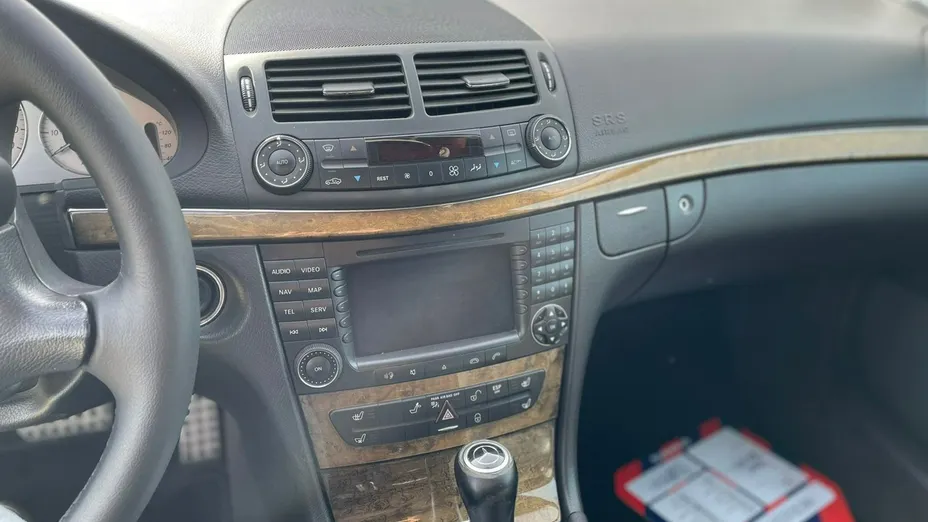 MERCEDES-BENZ E Klasa -