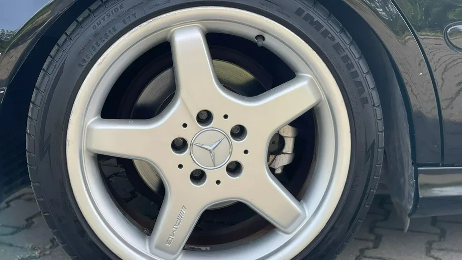 MERCEDES-BENZ E Klasa -
