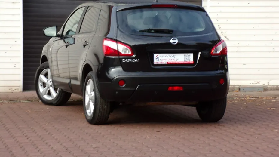 NISSAN Qashqai -