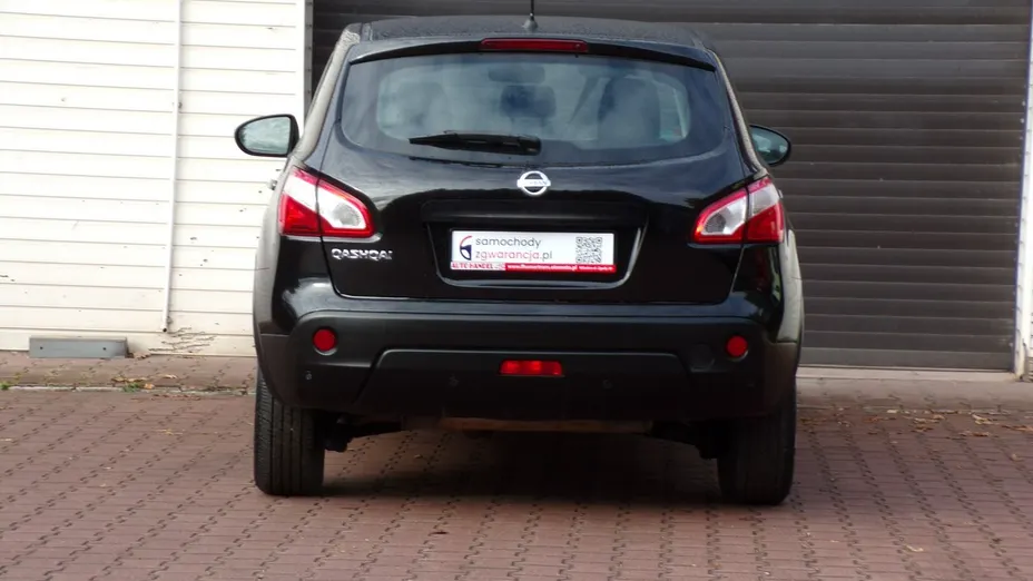 NISSAN Qashqai -