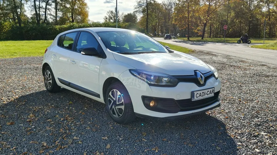 RENAULT Megane -