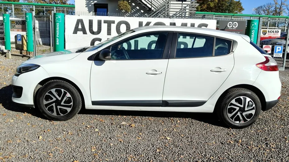 RENAULT Megane -