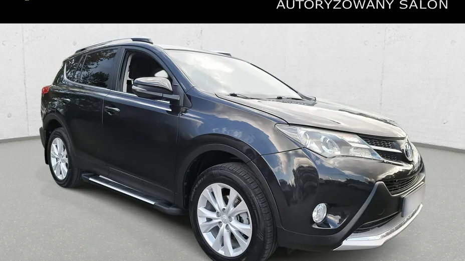 TOYOTA RAV4 -