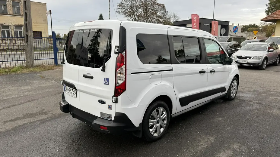 FORD Tourneo Connect -