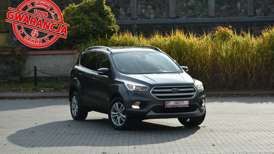 FORD Kuga -