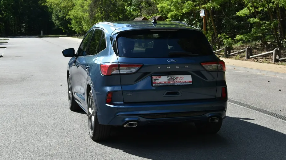 FORD Kuga -