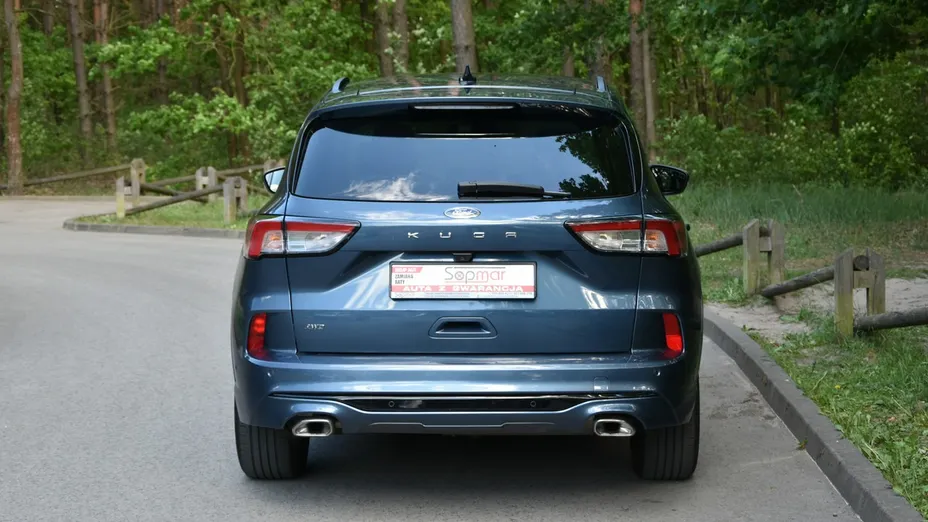 FORD Kuga -