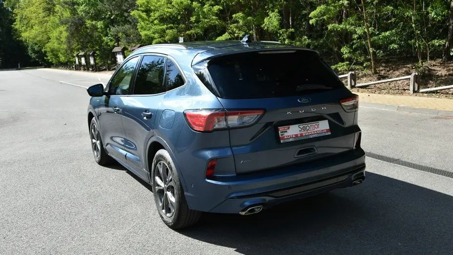 FORD Kuga -