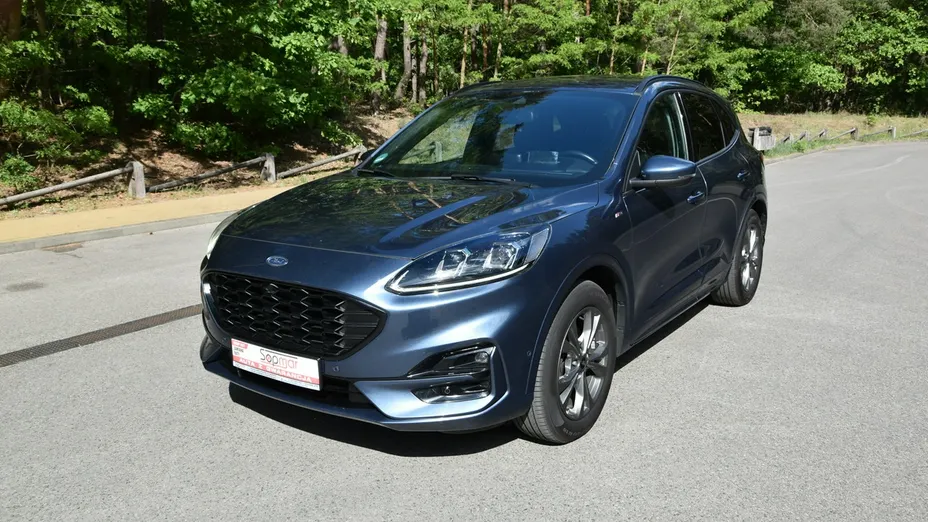 FORD Kuga -