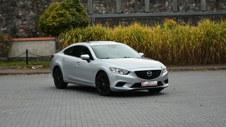 MAZDA 6 -