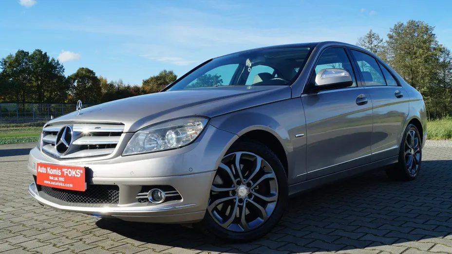 MERCEDES-BENZ C Klasa -