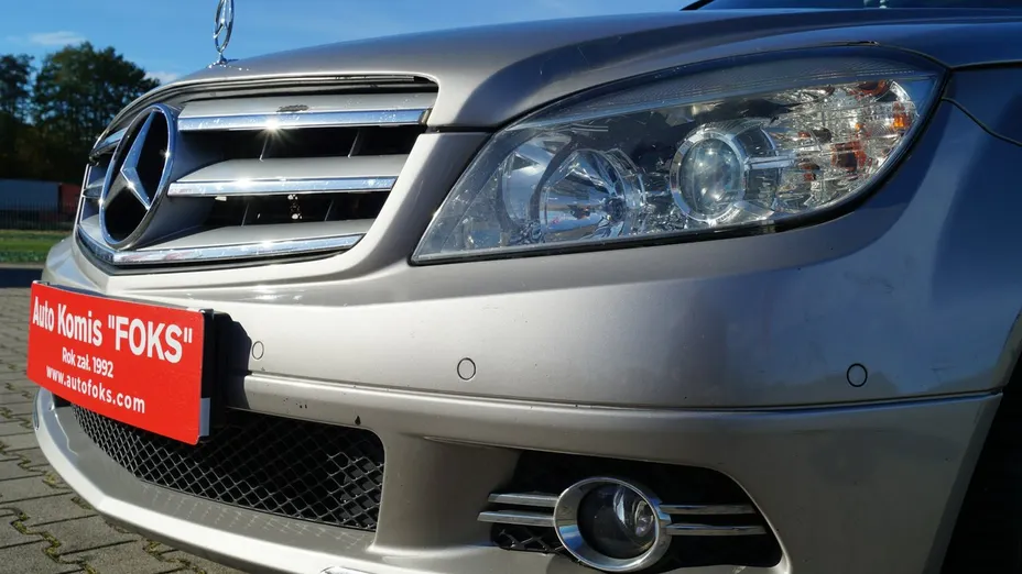 MERCEDES-BENZ C Klasa -