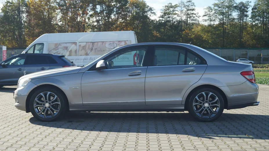 MERCEDES-BENZ C Klasa -