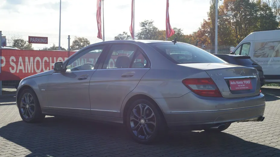 MERCEDES-BENZ C Klasa -