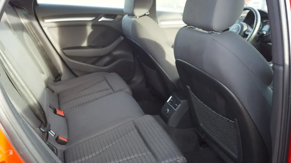AUDI A3 -