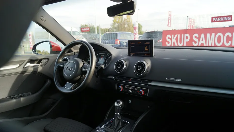 AUDI A3 -