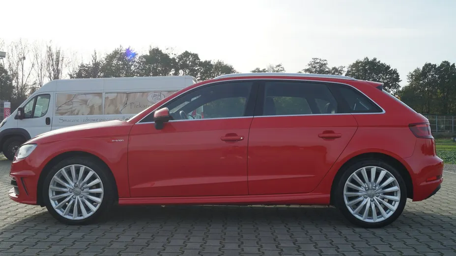 AUDI A3 -