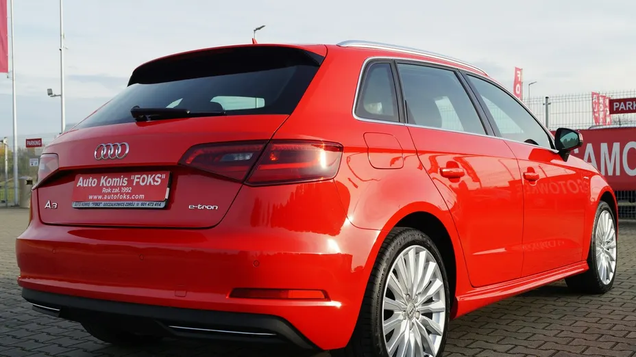 AUDI A3 -