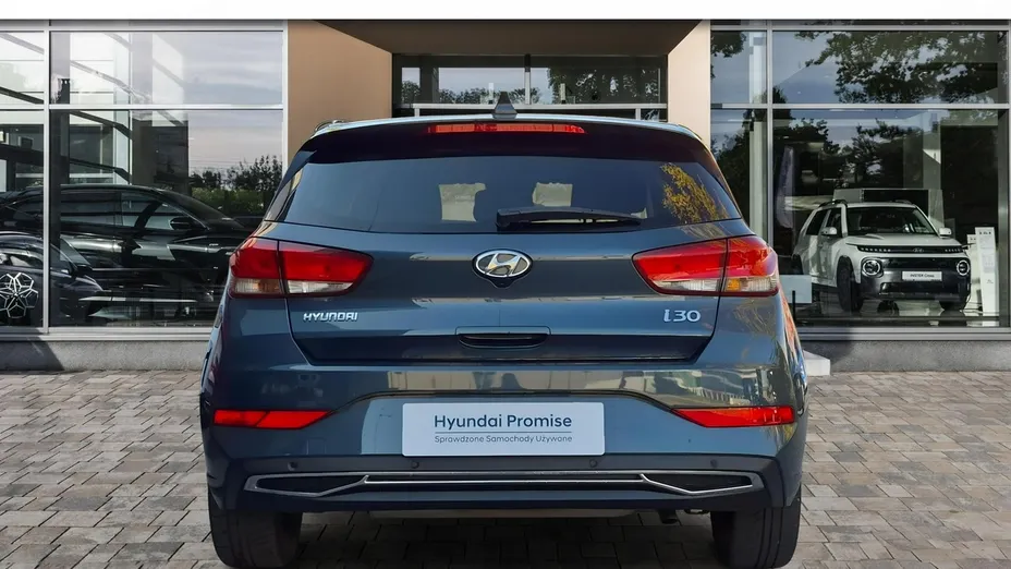 HYUNDAI i30 -