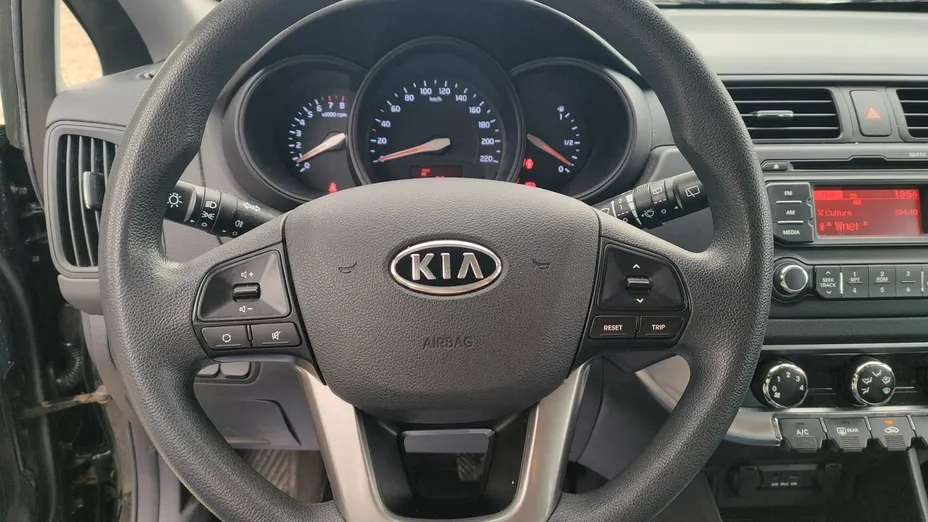 KIA Rio -