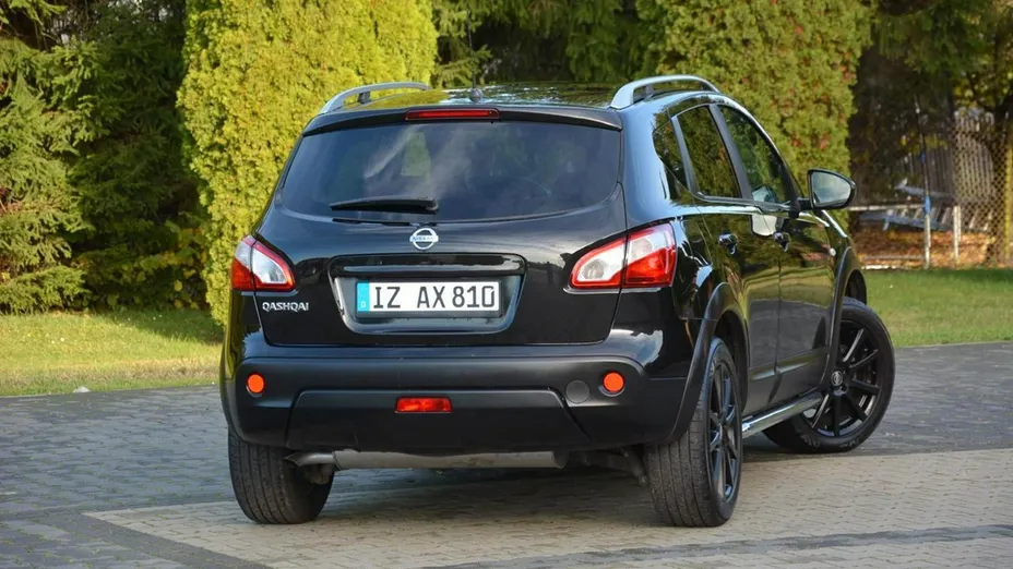 NISSAN Qashqai -