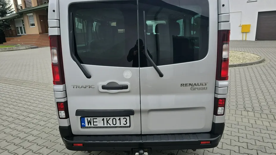 RENAULT Trafic -