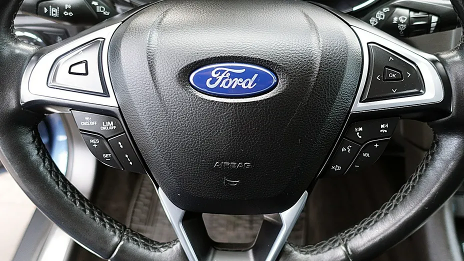 FORD Mondeo -