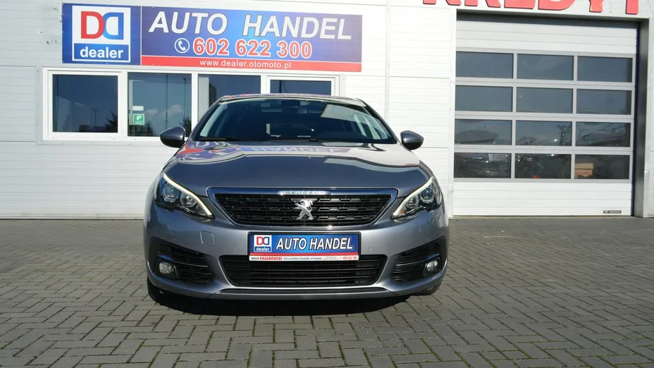 PEUGEOT 308 -