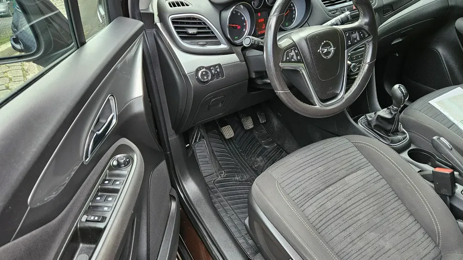 OPEL Mokka -
